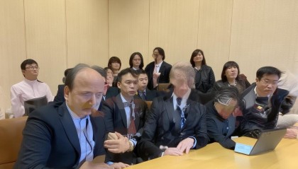 CFO战队黑马逆袭：PCS赛区入围赛一穿三创历史